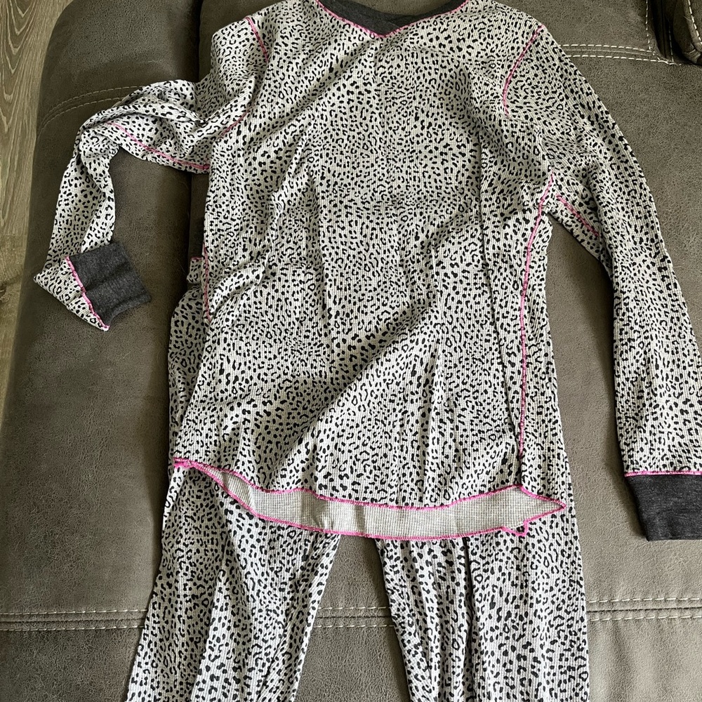 Cheetah pj set